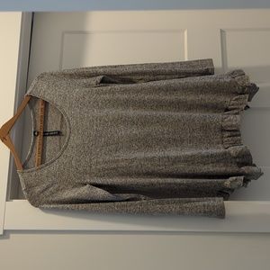 Design lab size Medium shirt